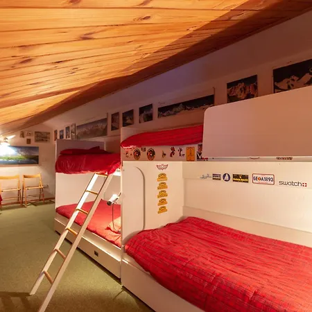 Joivy Welcoming 3br Flat With Parking In Verrand Apartment *